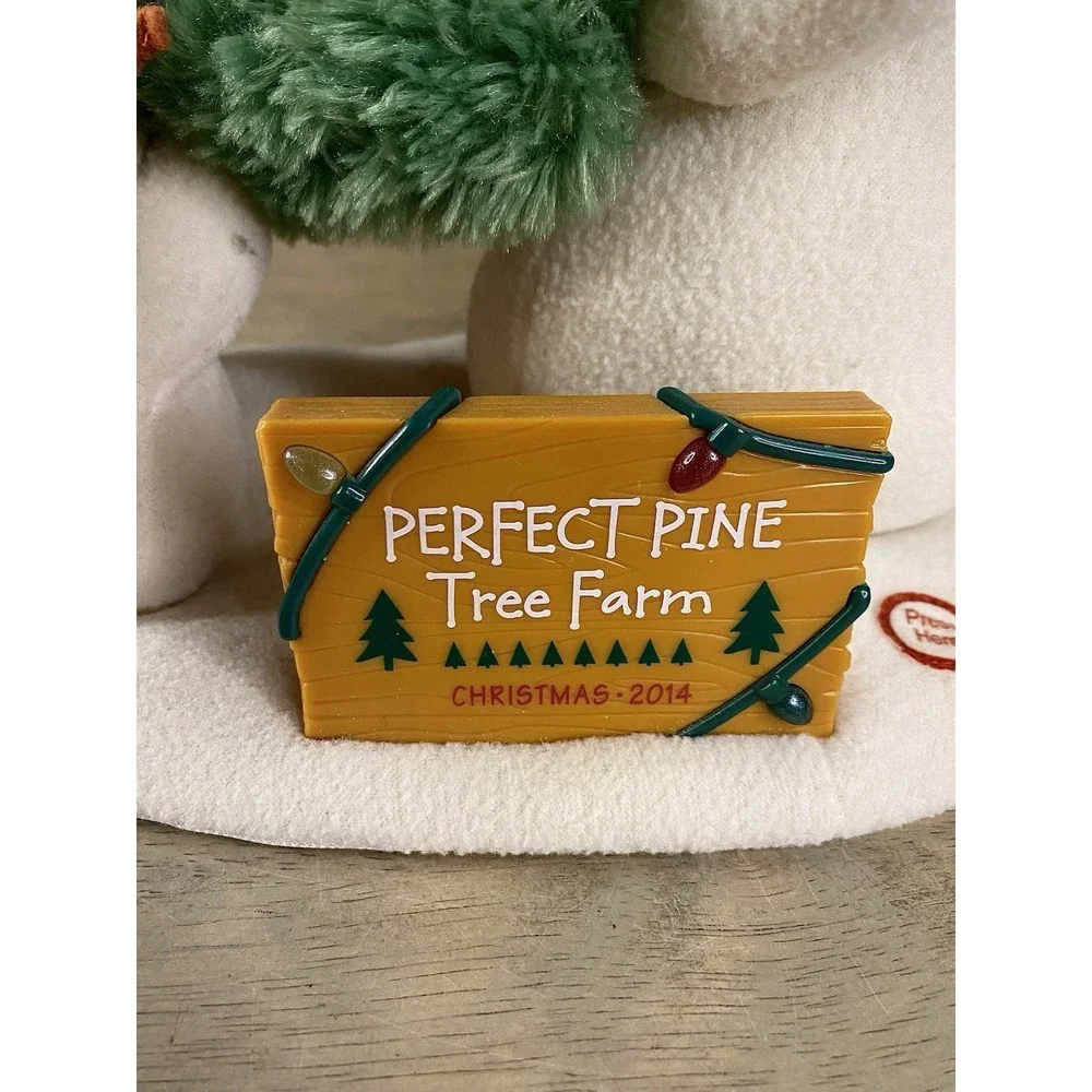 Hallmark 2014‎ Jingle Pals Perfect Pine Tree Farm Plush Animated Snowmen